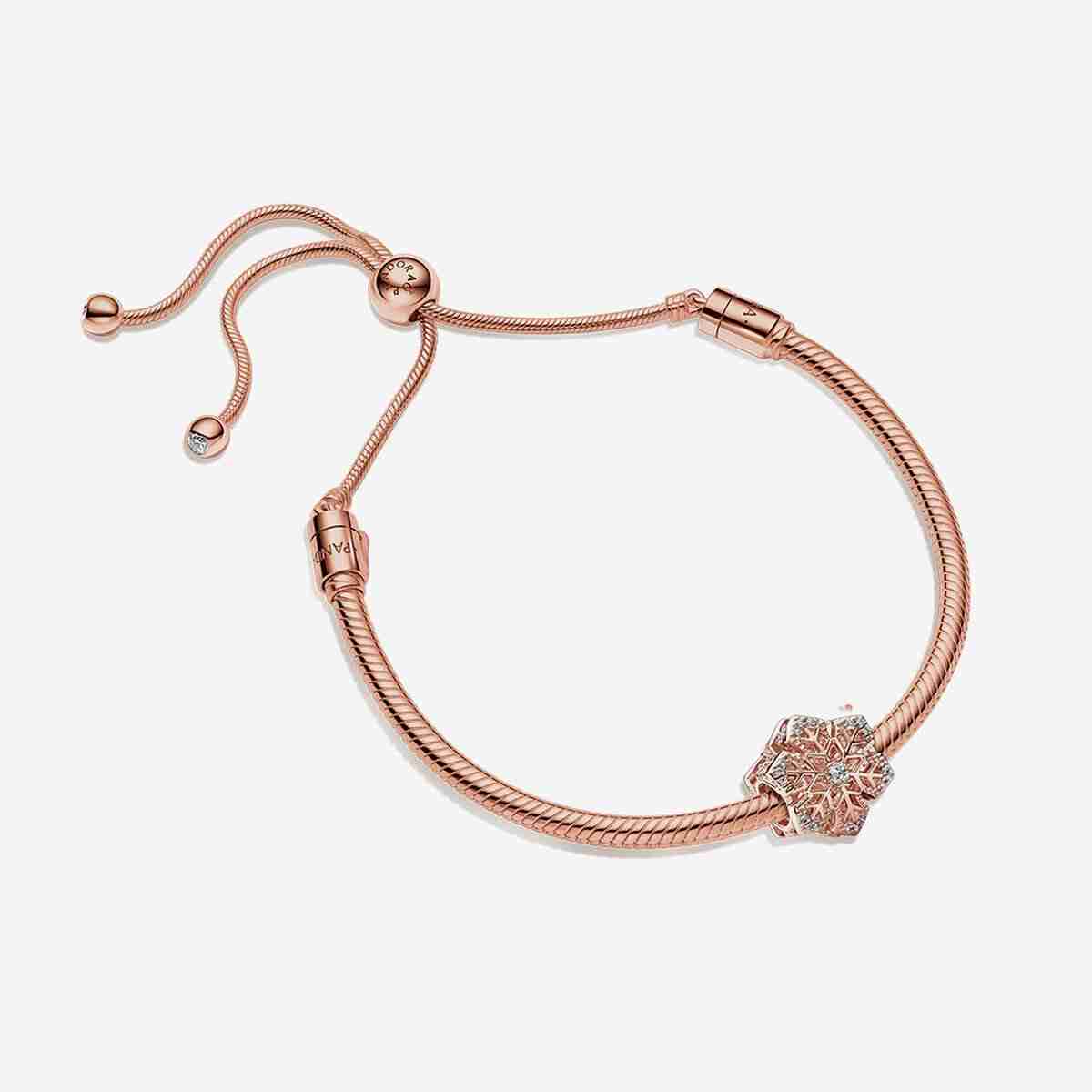 Festive Snowflake Bracelet Gift Set