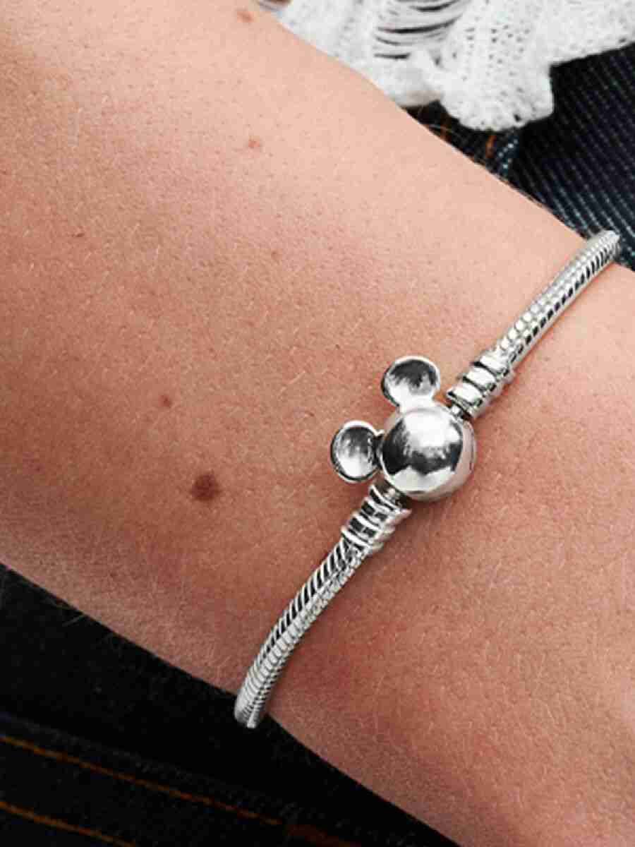 Mouse Clasp Moments Snake Chain Bracelet Silver