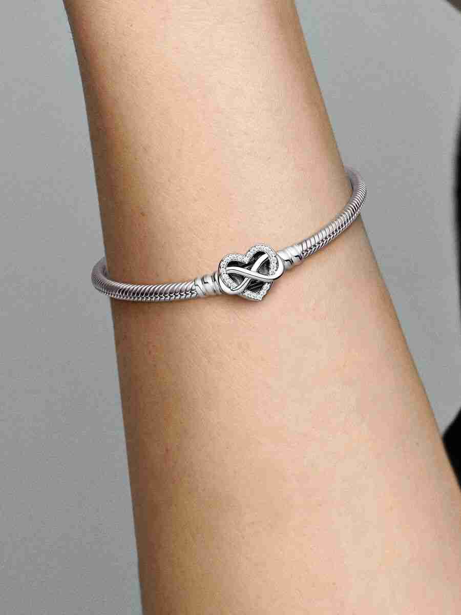 Moments Sparkling Infinity Heart Clasp Snake Chain Bracelet Sterling silver